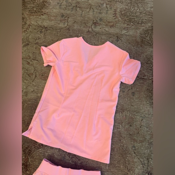 Fight Club Pink FIGS scrub set XS-S - Picture 7 of 8